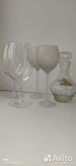Ваза стеклянная с рисунком,фужеры, бокалы, графин