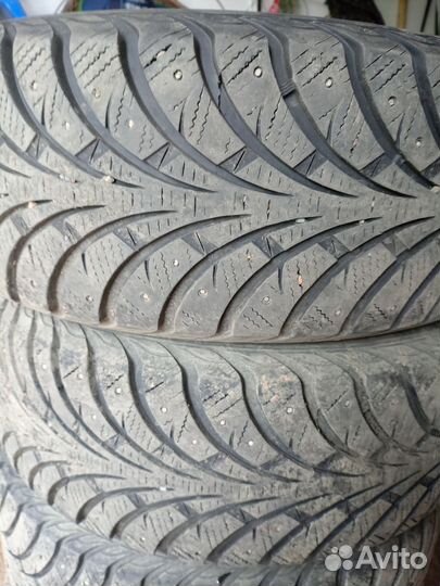 Sava Eskimo Stud 225/60 R17 99T