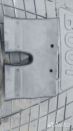 Воздуховод салона задний правый Bmw 525I E60