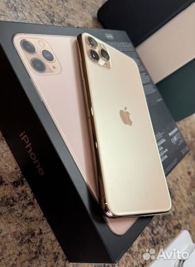 iPhone 11 Pro Max, 64 ГБ