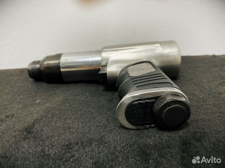 Пневмомолоток