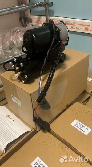 Компрессор Land rover Discovery 3 Hitachi