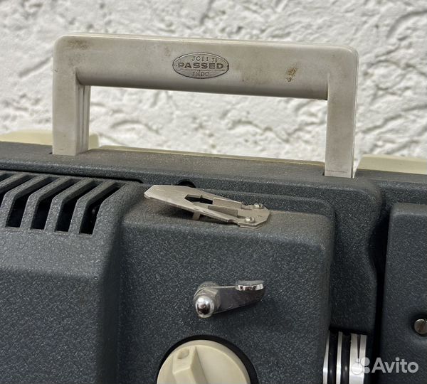 Кинопроектор старый Япония Yashica 8P3-RS