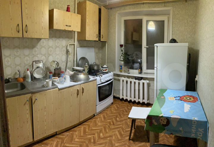 2-к. квартира, 54 м², 3/5 эт.