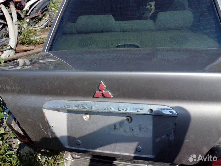 Крышка багажника Mitsubishi Galant 8