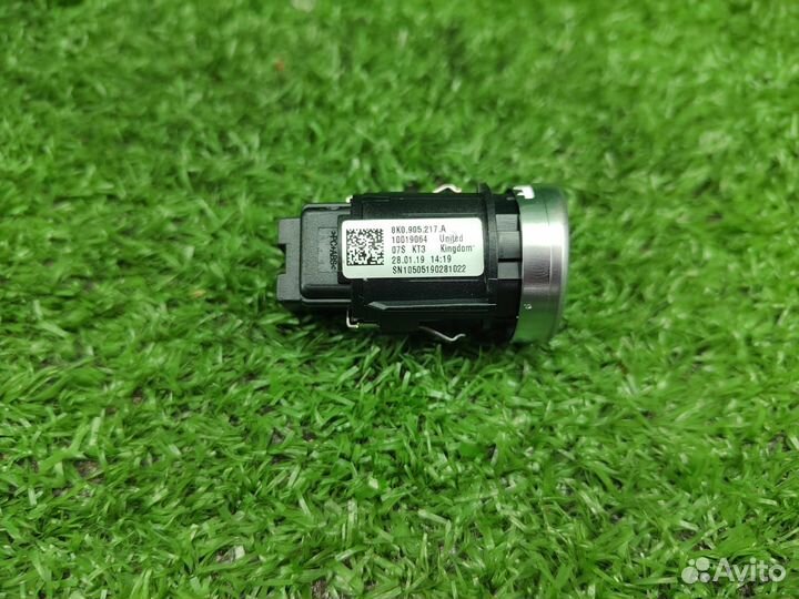 Кнопка старт-стоп 8K0905217A Audi A4 B8