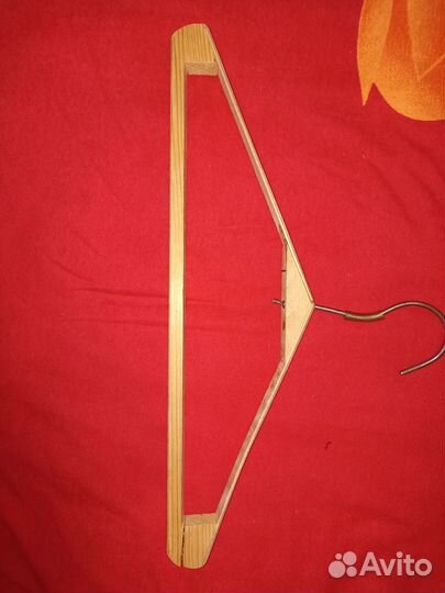 Вешалки плечики деревянные