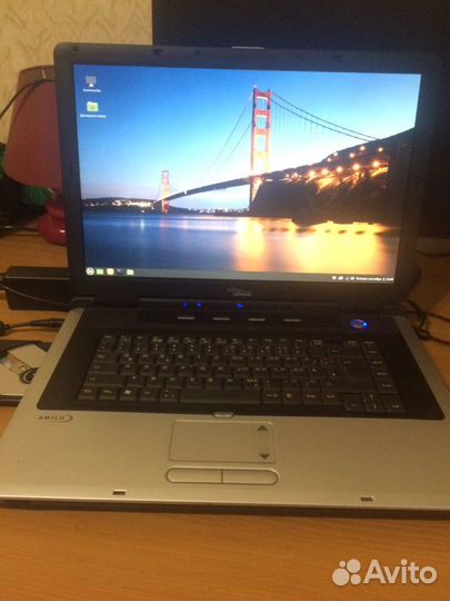 Fujitsu siemens amilo a3667g