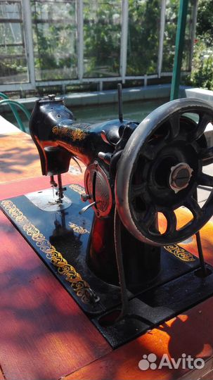 Швейная машинка бу