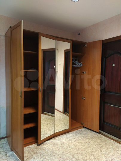 Комната 28 м² в 1-к., 1/5 эт.