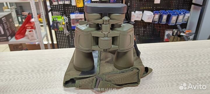 Бинокль Nikon Aculon A211 10x42