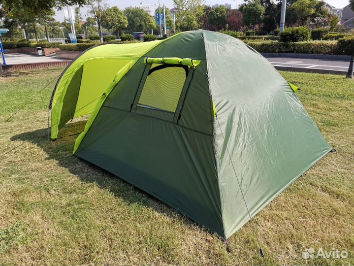 Туристическая палатка