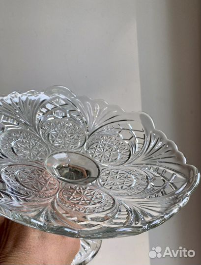 Ваза на ножке старинная стекло гхз