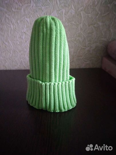 Шапка новая женская