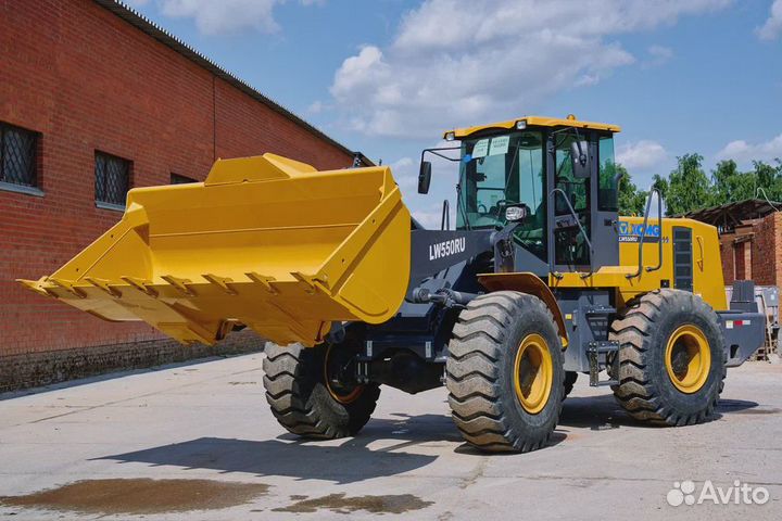 Фронтальный погрузчик XCMG LW550RU, 2023