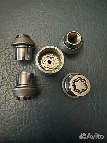 Гайки-секретки для Ford, Volvo