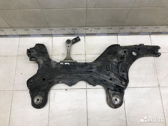 Балка подмоторная Octavia 1997-2000