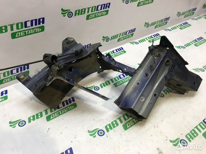 Лонжерон кузова передний левый Renault Clio 3