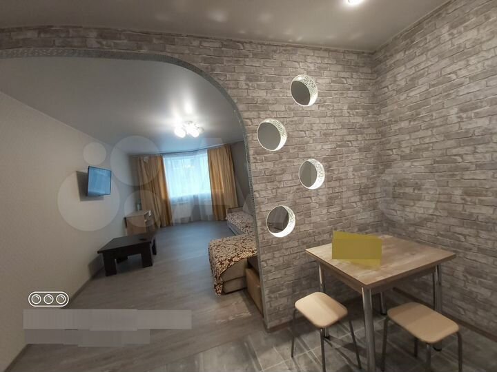 2-к. квартира, 68 м², 1/3 эт.