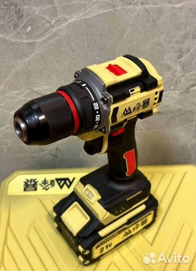 Шуруповерт бесщеточный оригинал