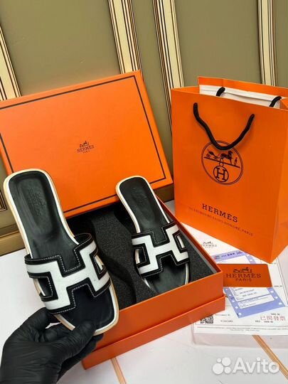 Шлепки женские Hermes