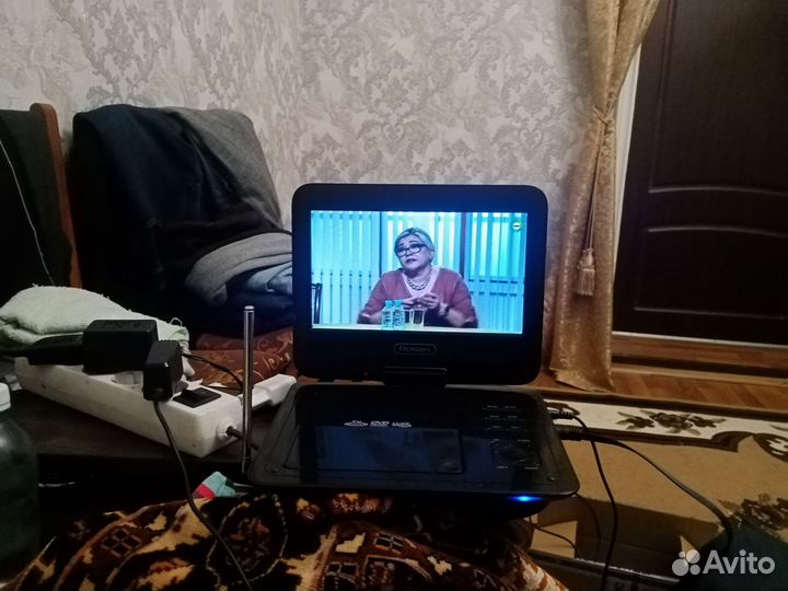 Портативный видеопроигрыватель