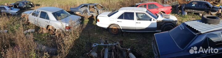 Mercedes Е190 w201 запчасти разбор