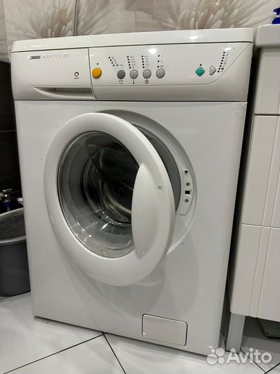 Продам стиральную машину