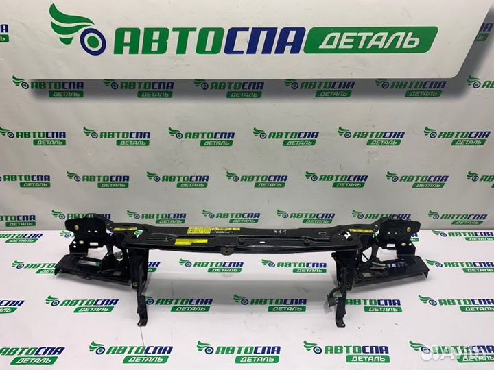 Телевизор панель радиаторов передний Volvo Xc90