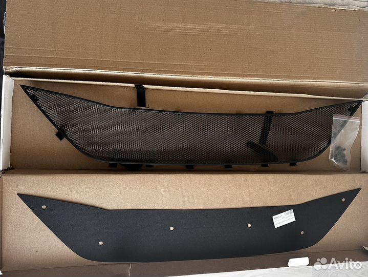 Сетка для решетки радиатора