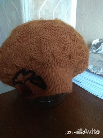 Новый женский берет