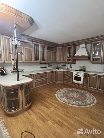 Кухня бу с техникой