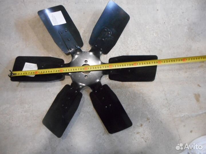 Вентилятор системы охлаждения двигателя Yuchai YC6