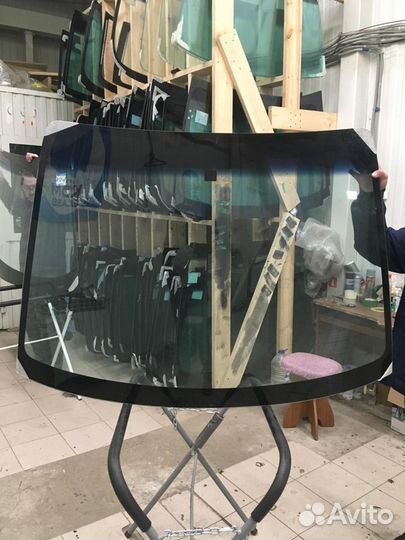 Лобовое стекло на Сузуки Сх4