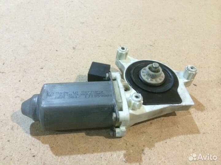 Моторчик стеклоподъёмника Volkswagen passat b5