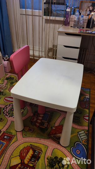 Детский стол и стул