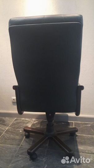 Кресло компьютерное офисное Оксфорд кожа натурал