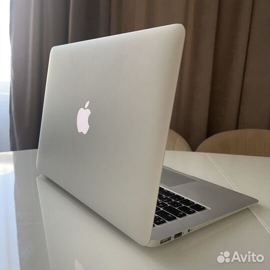 Apple MacBook Air 13 2017