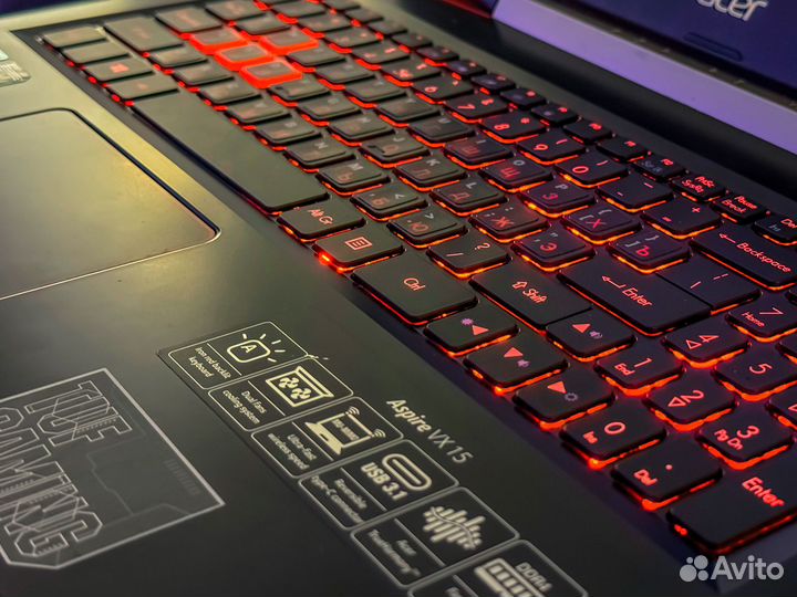 Ноутбук Acer Nitro: i5 + GTX 1050Ti + SSD