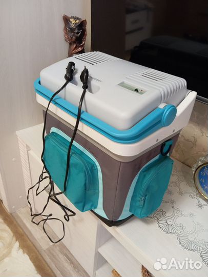 Холодильник для авто и офиса