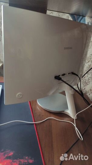 Монитор samsung