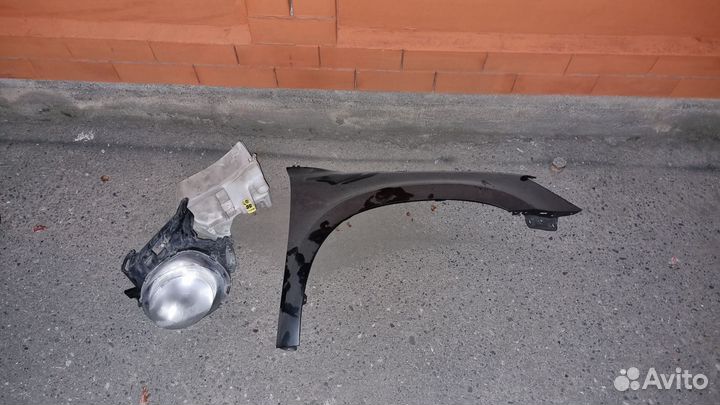 Бампер крыло nissan жук