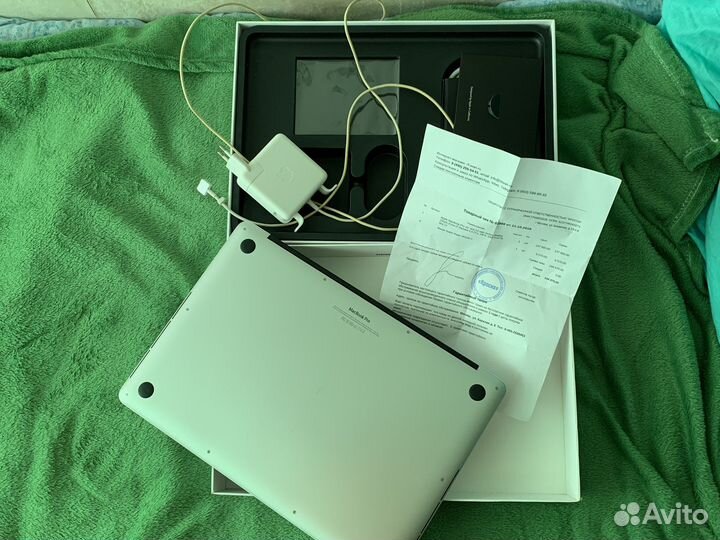 Apple MacBook Pro 15 2015 i7 16GB 512GB