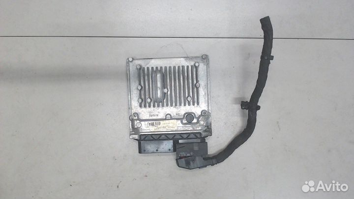 Блок управления двигателем Mercedes CLA C117 2013