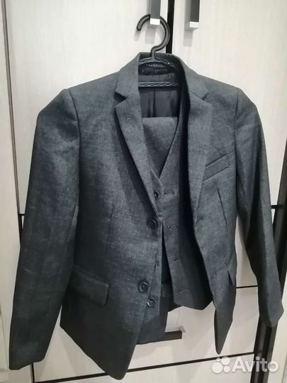 Школьный костюм тройка