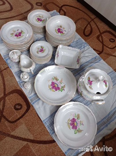 Сервиз столовый