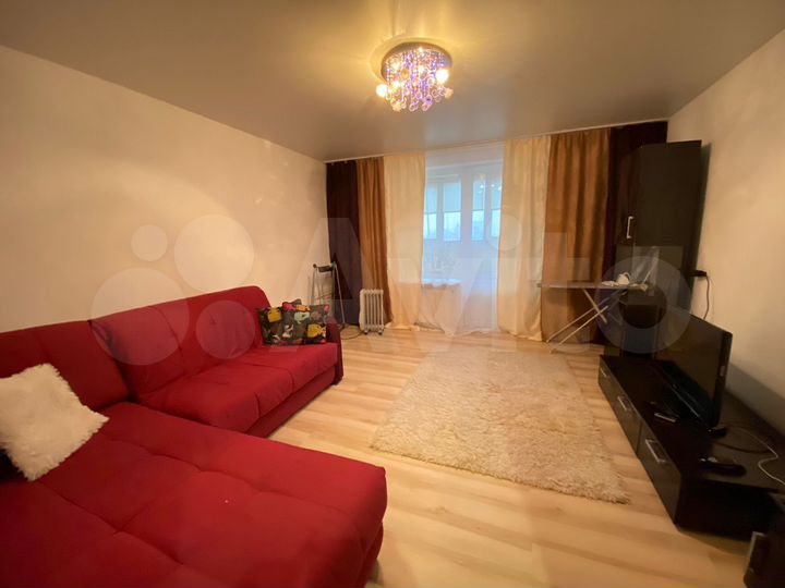 2-к. квартира, 54 м², 8/8 эт.