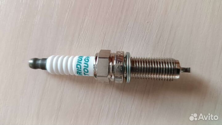 Свечи зажигания иридиево-платиновые