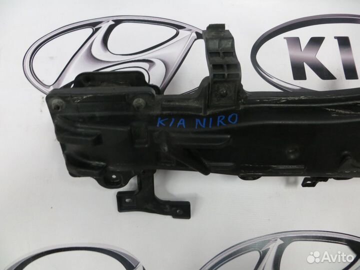 Усилитель заднего бампера (балка) Kia Niro