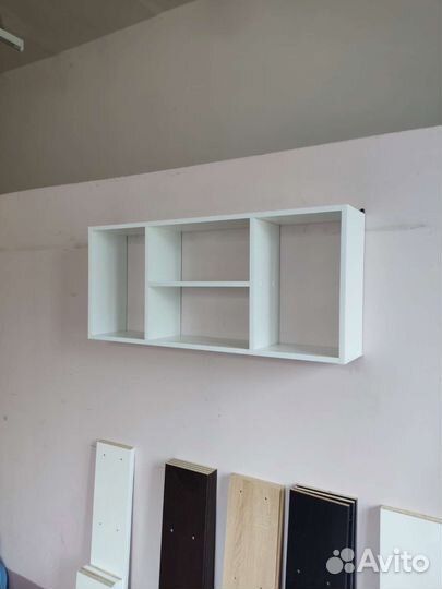 Полка настенная лдсп (новая)